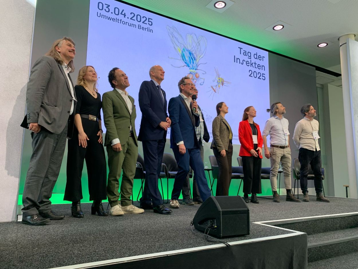 Gruppenfoto der Speaker beim Tag der Insekten 2025