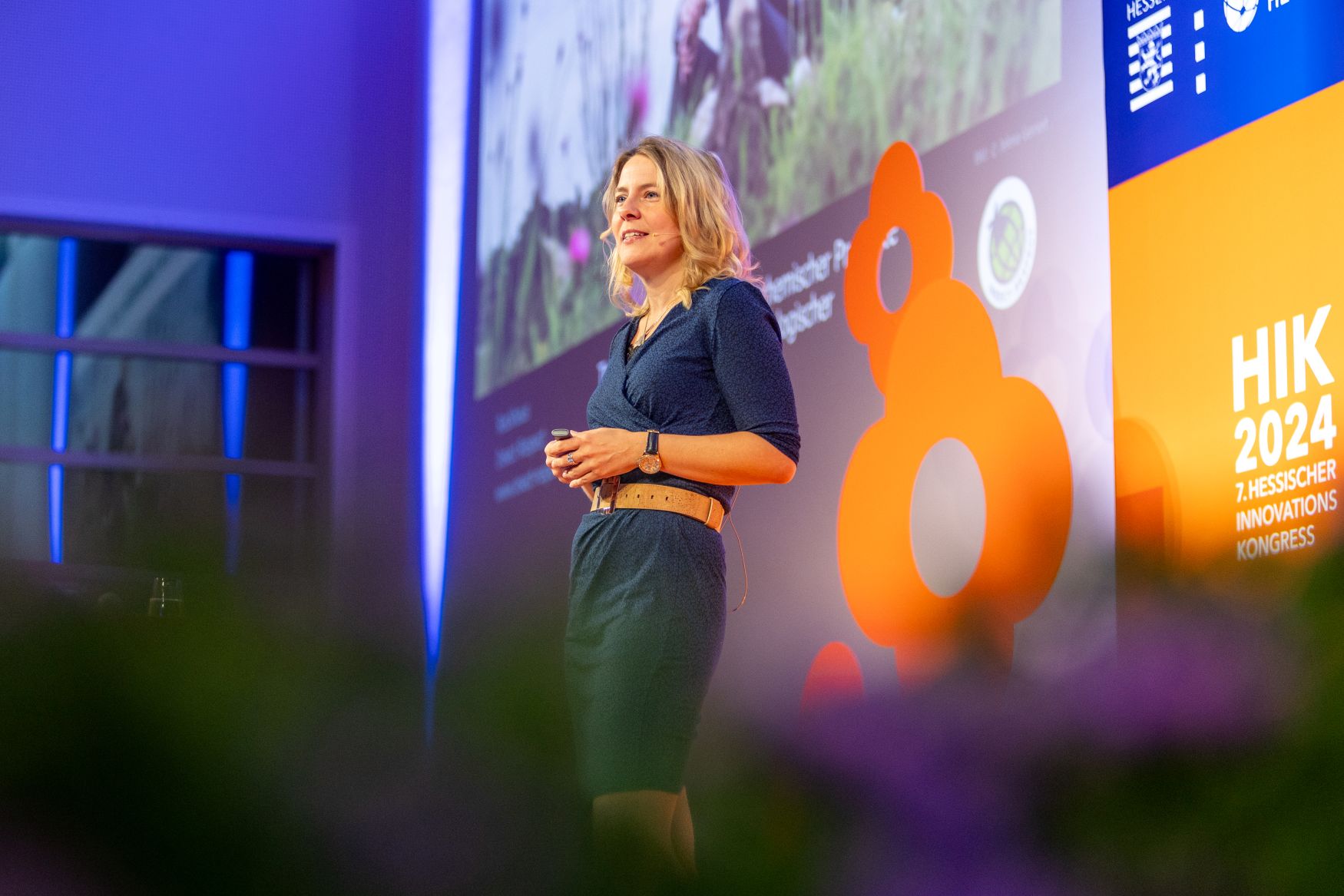 HIK 2024 Tina Teucher business speaker © Antonia Gödecke