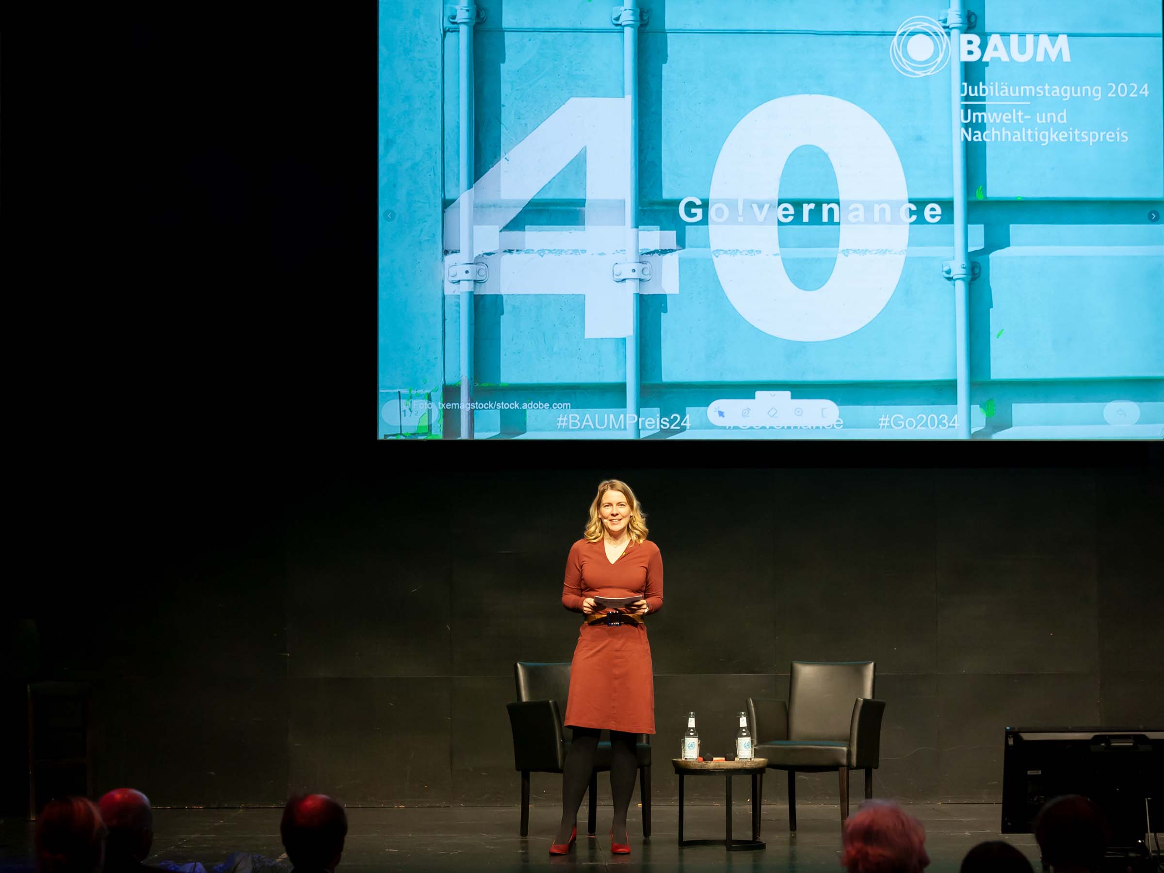 Jubiläumstagung B.A.U.M. e.V. 2024; Moderatorin Tina Teucher; Nachhaltigkeit, Governance