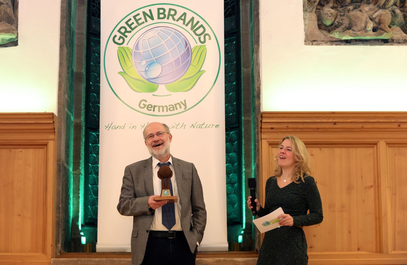 Moderator Tina Teucher Harald Lesch © Green Brands