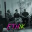 Panel zu Ethik und KI. Text auf Bild: ethIK Foto © Katharina Brinck, TT30